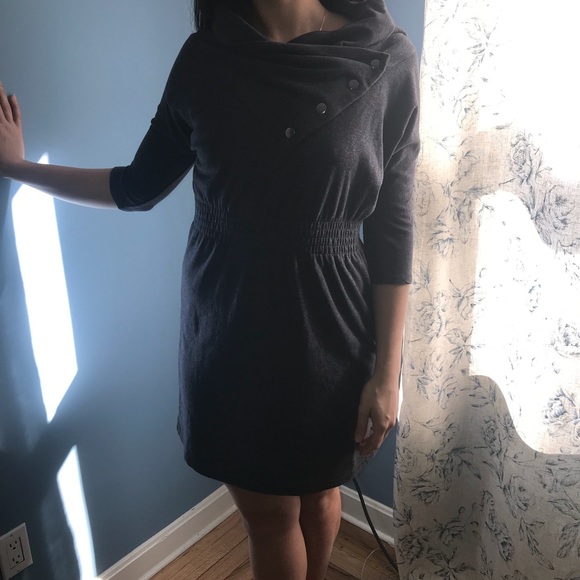 🆕cowl button neck gray dress with elastic waist - Picture 2 of 7